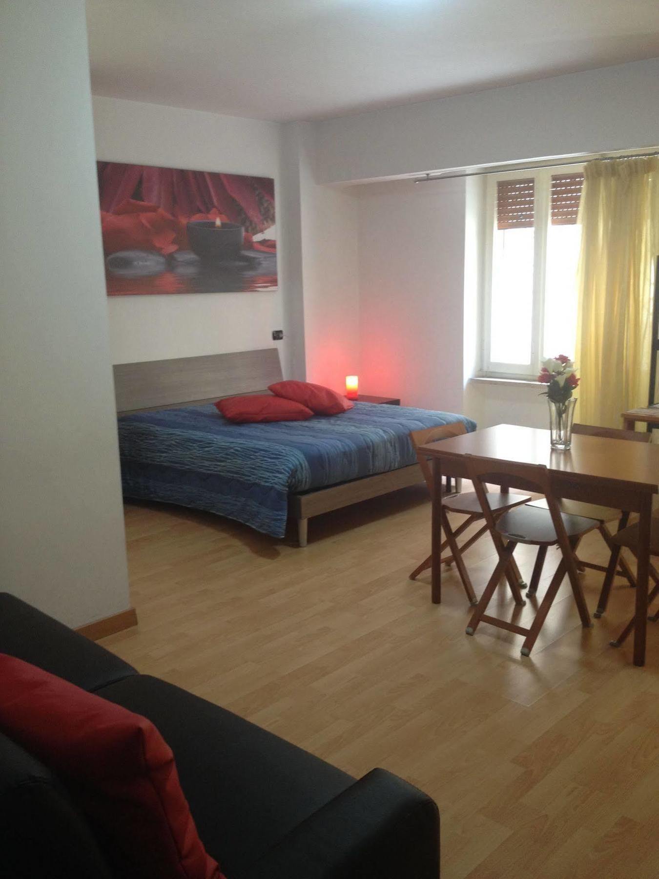Casa Vacanze House Eden Róma Kültér fotó